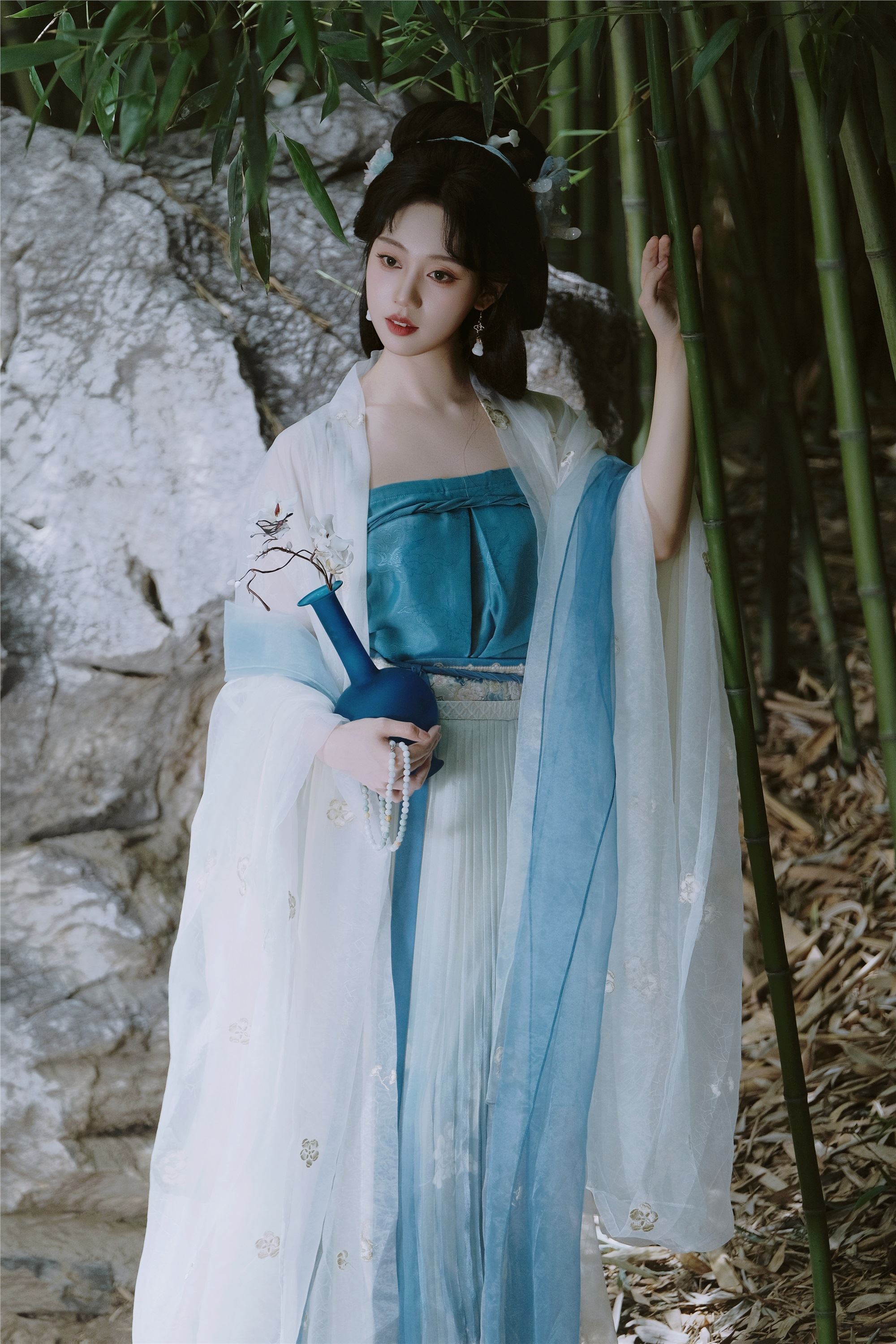 YITUYU艺图语 2025.02.06 画 七七